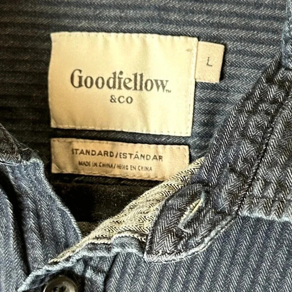 GOODFELLOW & CO. Blue Grey Stripe Button Up Button Down Long Sleeve Shirt Size L - Picture 3 of 10